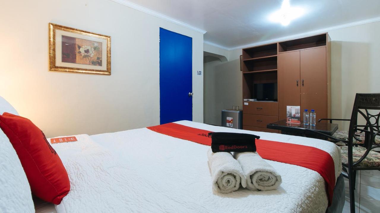 เรดดอร์ซ พลัส แอท ลากูนบีช รีสอร์ต ซัมบาเลส Hotel โอลองกาโป ภายนอก รูปภาพ