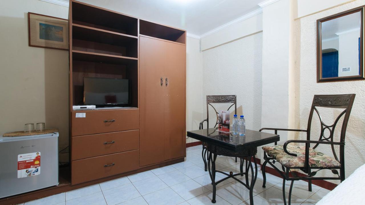 เรดดอร์ซ พลัส แอท ลากูนบีช รีสอร์ต ซัมบาเลส Hotel โอลองกาโป ภายนอก รูปภาพ
