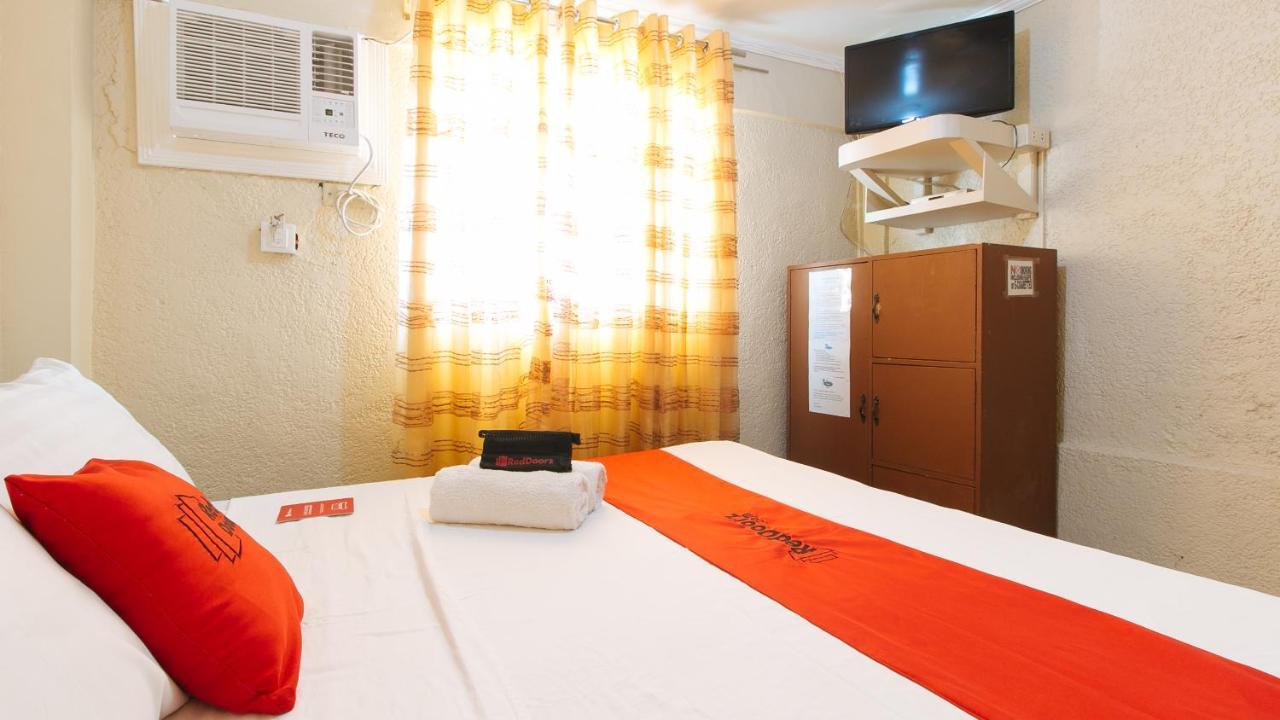 เรดดอร์ซ พลัส แอท ลากูนบีช รีสอร์ต ซัมบาเลส Hotel โอลองกาโป ภายนอก รูปภาพ