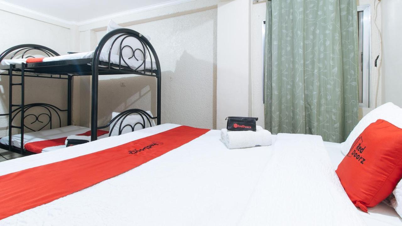 เรดดอร์ซ พลัส แอท ลากูนบีช รีสอร์ต ซัมบาเลส Hotel โอลองกาโป ภายนอก รูปภาพ