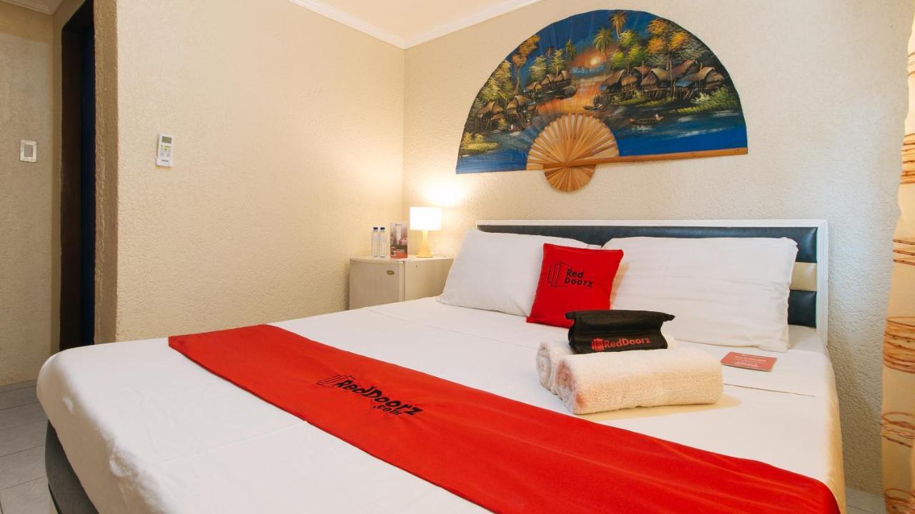 เรดดอร์ซ พลัส แอท ลากูนบีช รีสอร์ต ซัมบาเลส Hotel โอลองกาโป ภายนอก รูปภาพ